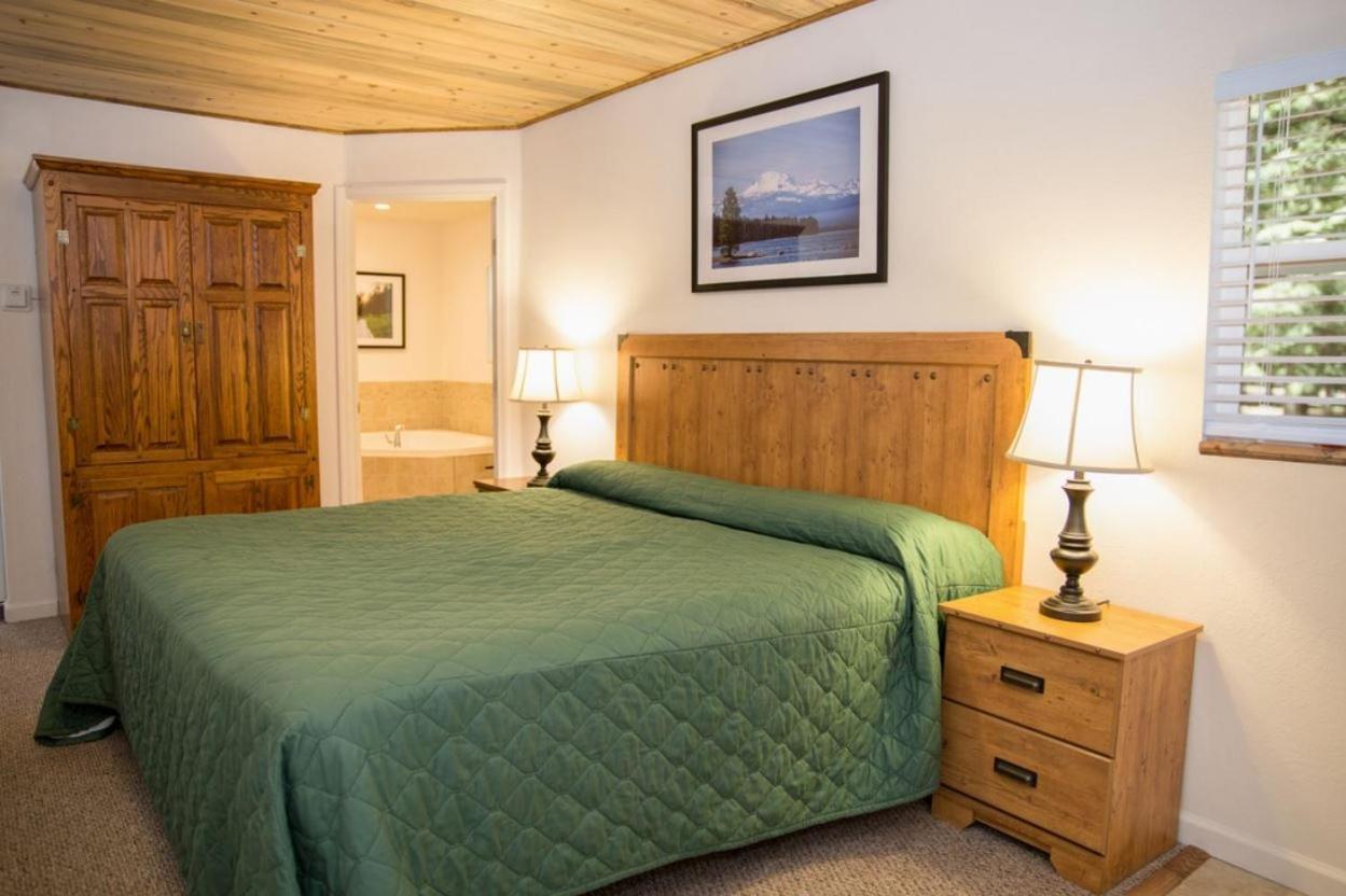 Plumas Pines Resort Prattville ภายนอก รูปภาพ